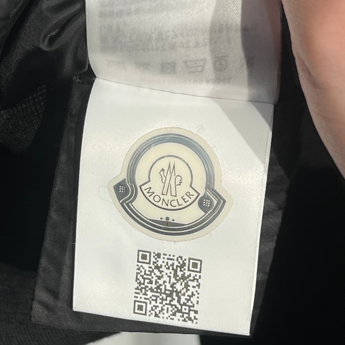 [정품] 몽클레어 니트패딩 L사이즈 상품이미지6