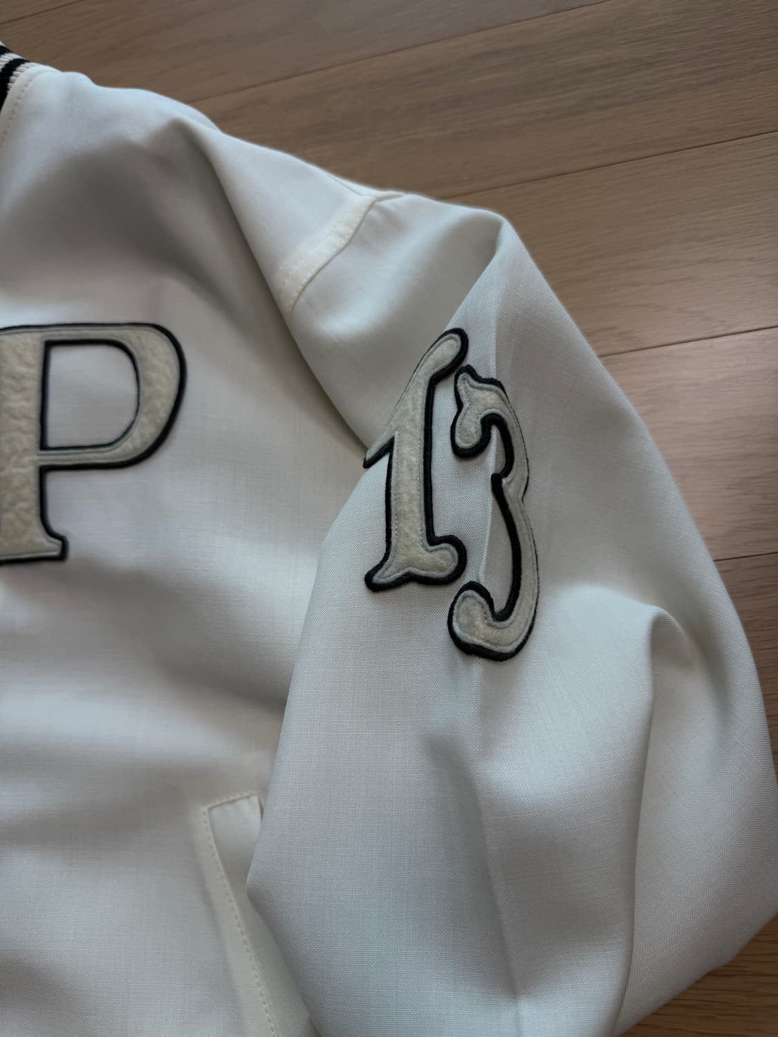 [40] 프라다 봄버 바시티 자켓 상품이미지4