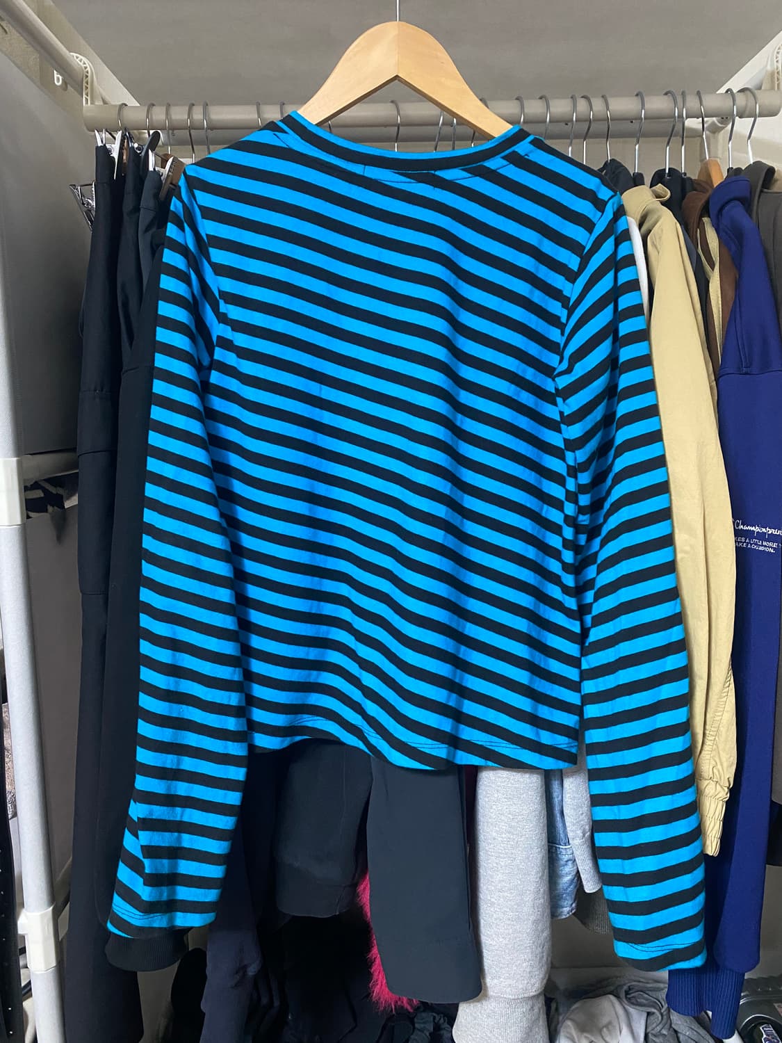 윤세 해치 스트라이프 티셔츠 블루 상품이미지3