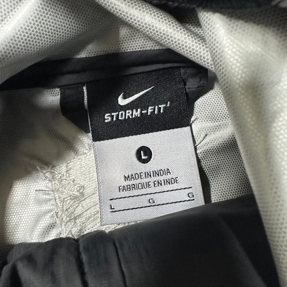 ✨ (바배) 나이키 맨유 스톰핏 차콜 그레이 바람막이  상품이미지3