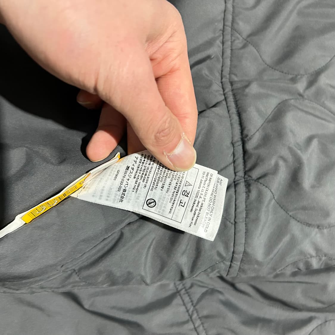 아디다스(ADIDAS)그레이 빅로고 리버시블 플리스 상품이미지10