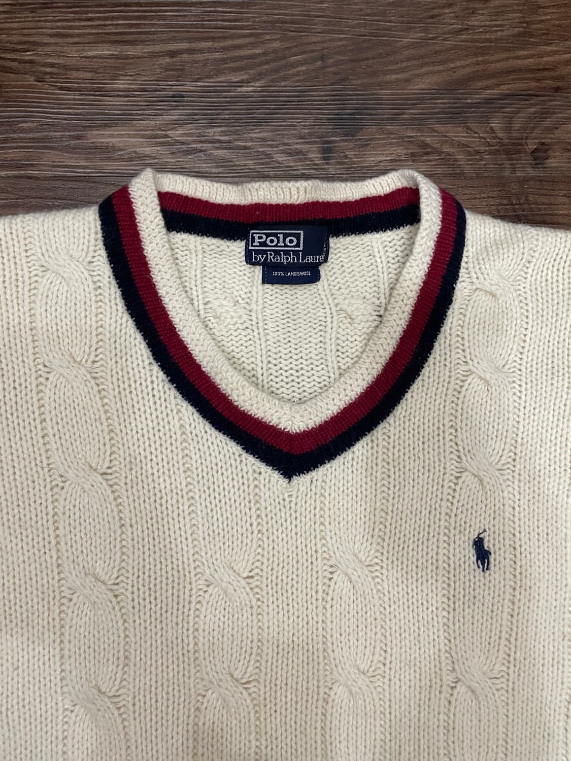 폴로 랄프로렌 램스울 케이블 브이넥 니트 스웨터 상품이미지2