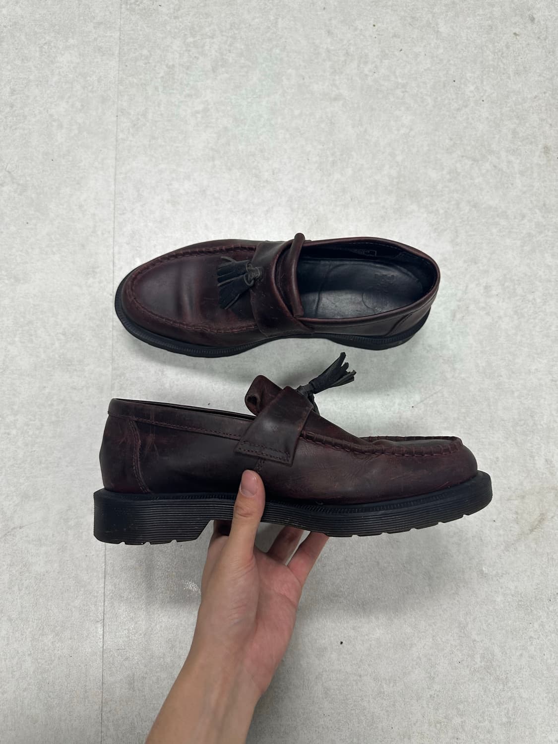 닥터마틴 아드리안 체리우드 무광 상품이미지3