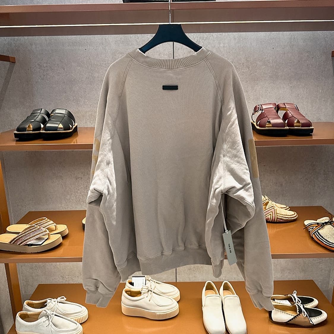 (정품/새상품) 피어 오브 갓 남성 FG 오버사이즈 맨투맨 상품이미지4