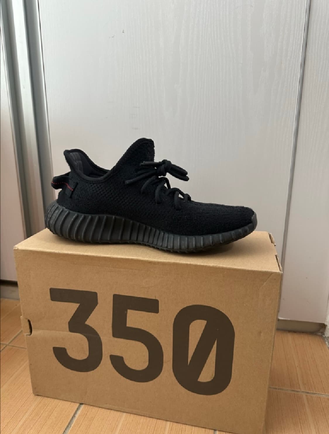 [270]이지부스트 350 V2 브레드 2020 상품이미지4