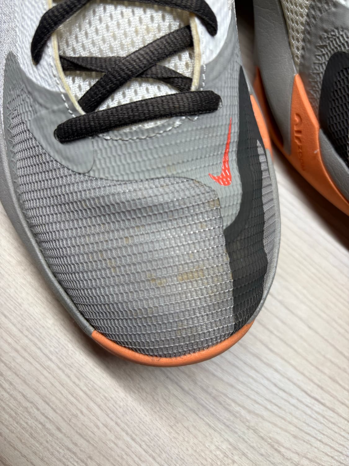 나이키 줌프릭 4 아이언스톤 오렌지 트랜스 260 상품이미지5