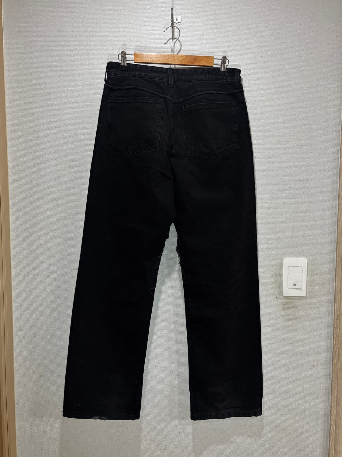 택포/A급) COOR 컷오프 패널드 데님 팬츠 블랙 상품이미지2