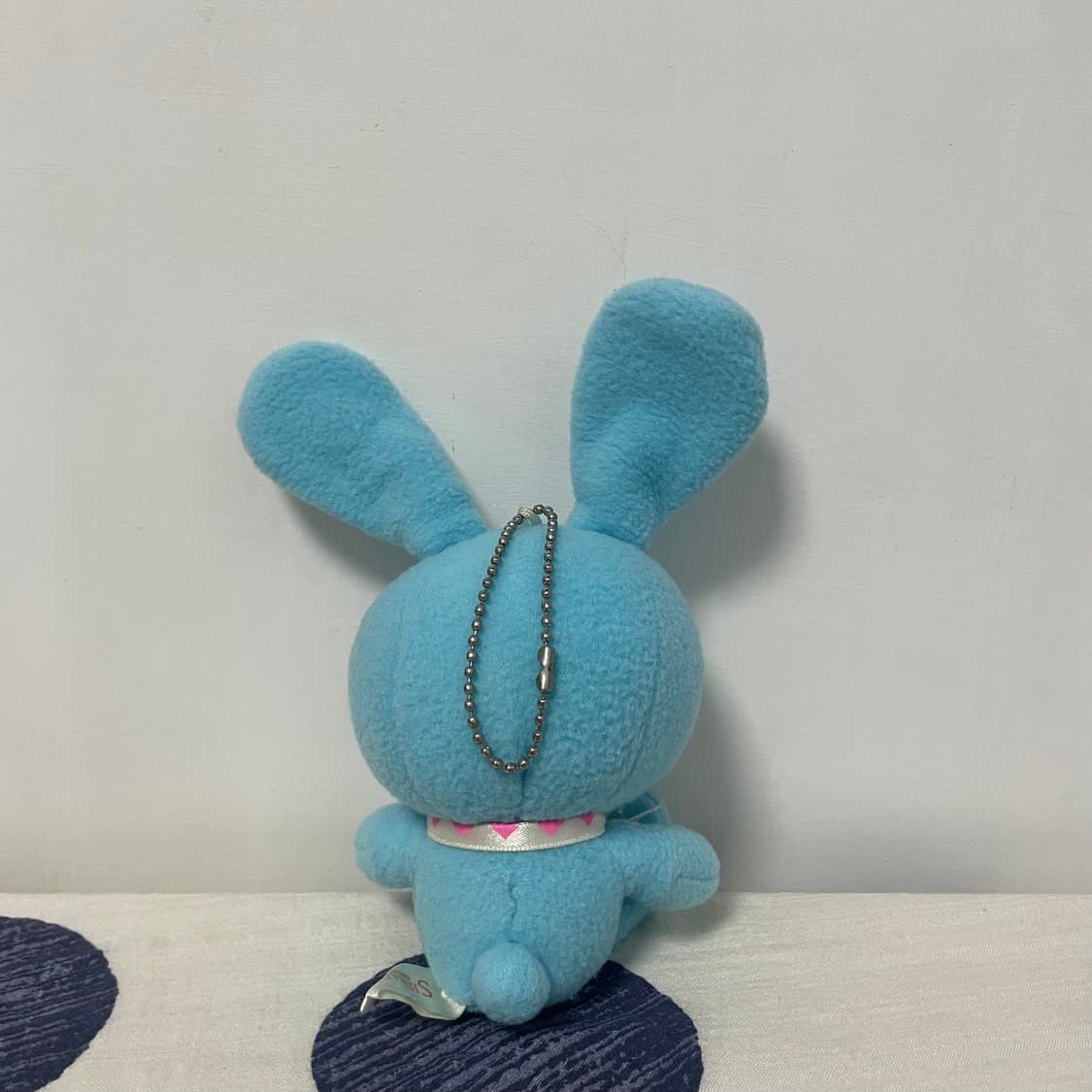 시나다 안경쓴 하늘색 토끼 인형 상품이미지2