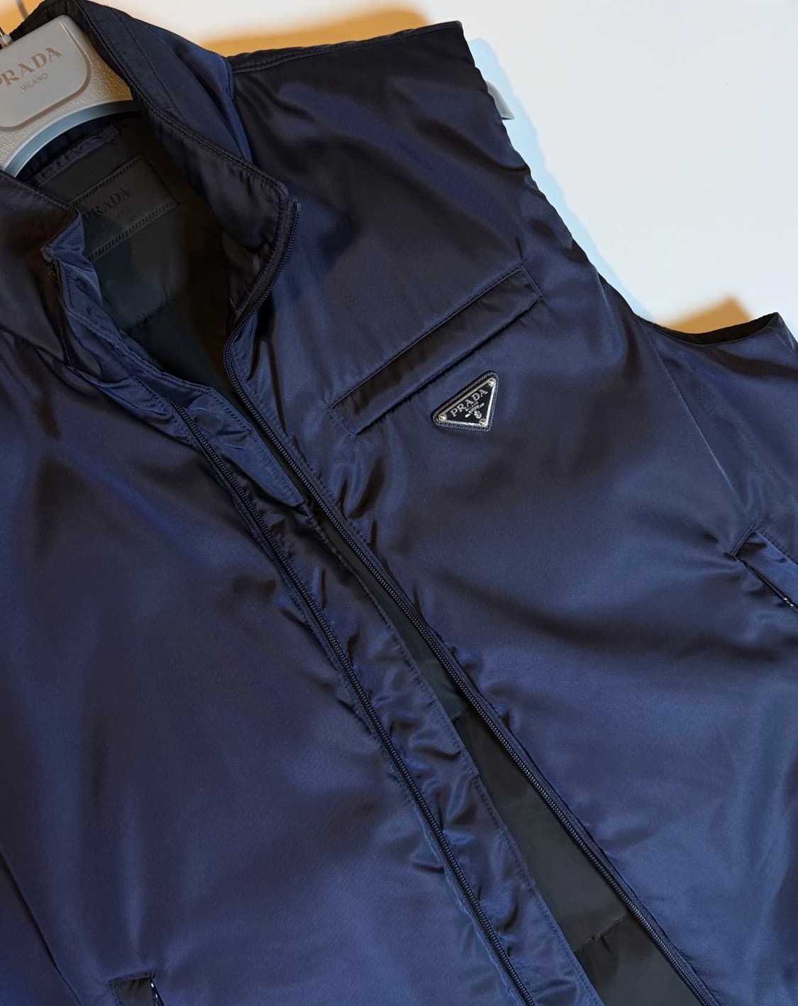 프라다 리나일론 패딩 베스트 (48) 상품이미지1