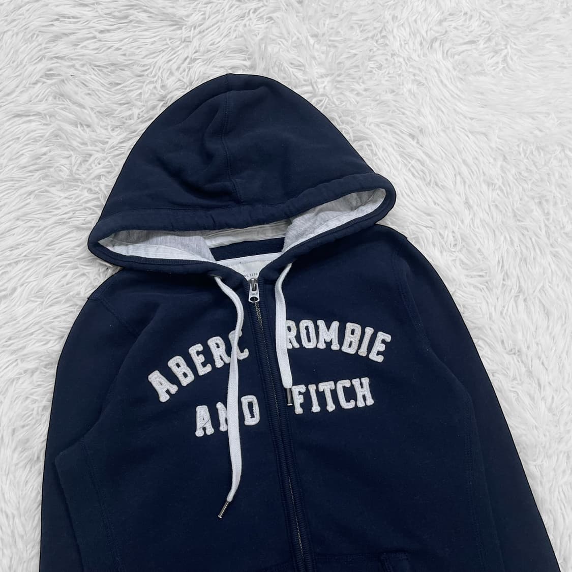 아베크롬비 아치 로고 후드집업 네이비 상품이미지3