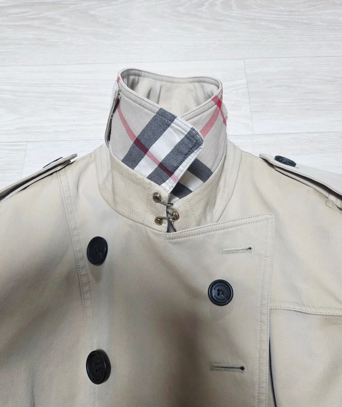버버리 샌드링엄  트렌치 코트 66(M) 정품  상품이미지5