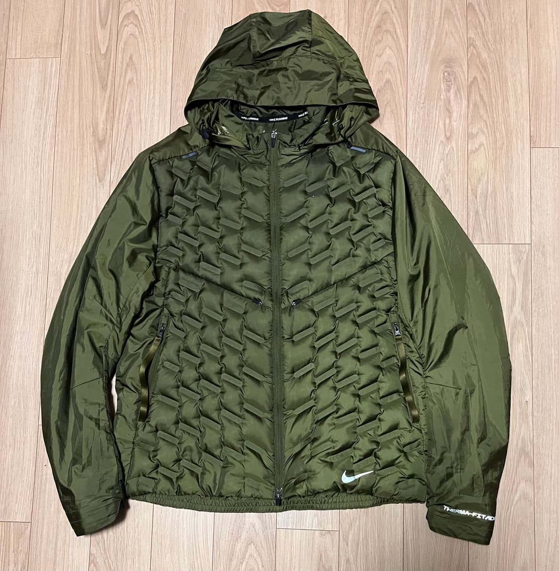 나이키 써마핏 ADV 러닝 패딩 L 올리브 상품이미지1