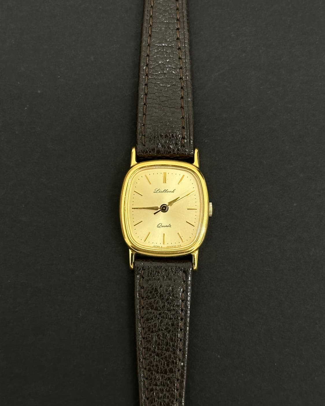 오리엔트 골드 다이얼 슬림 쿼츠 시계 상품이미지3