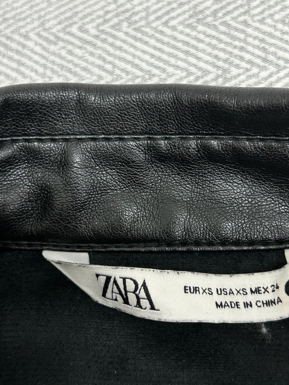 자라 ZARA 블랙 레더 셔링 카라 롱 원피스 XS 상품이미지6