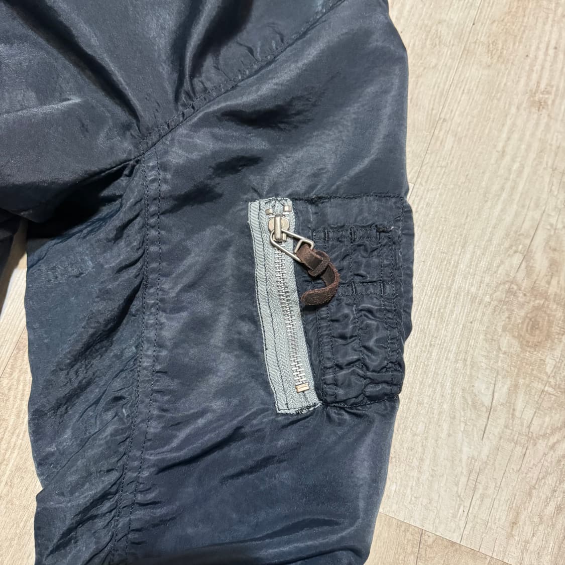 DEZERT+ 80s MA-1 나일론 블루종 (레드라벨) 상품이미지6