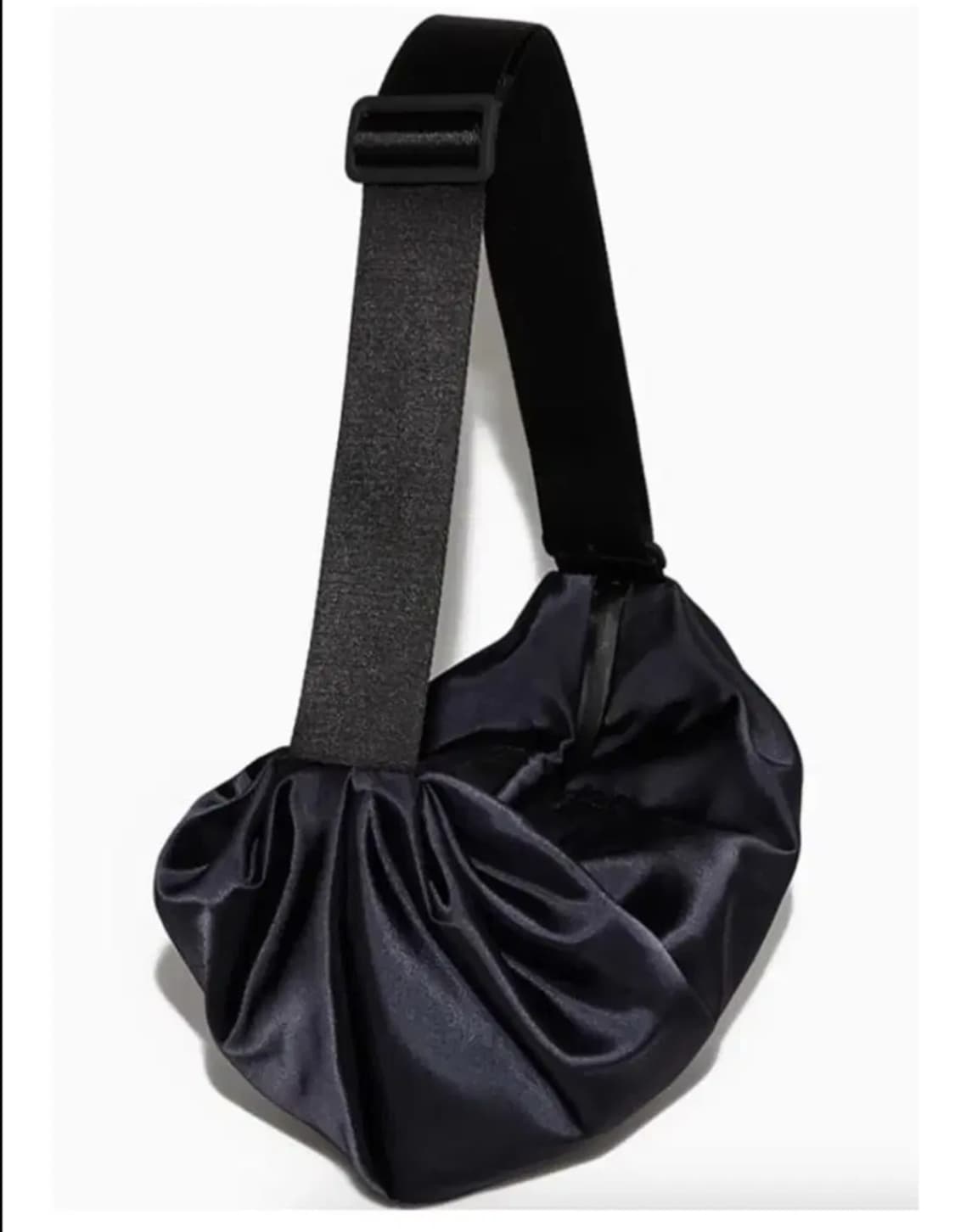 COS 나일론 크로스 바디백  상품이미지6