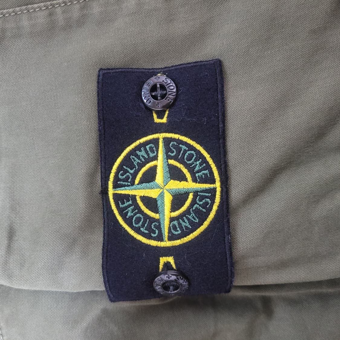 스톤아일랜드 카키 카고 33 상품이미지3