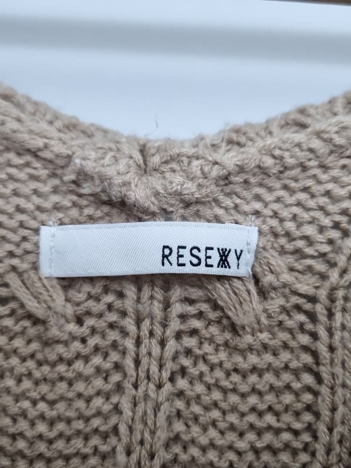 RESEXY 베이지 니트 롱 원피스 상품이미지6