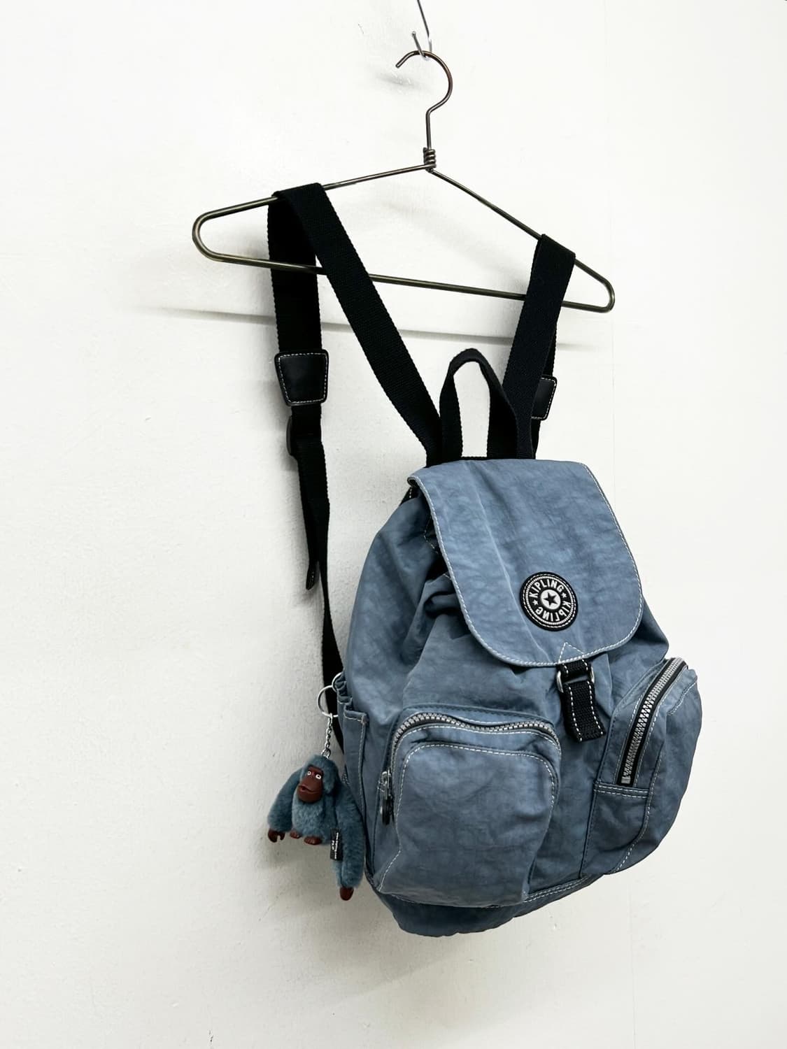 키플링 백팩 + 고릴라 키링 상품이미지1