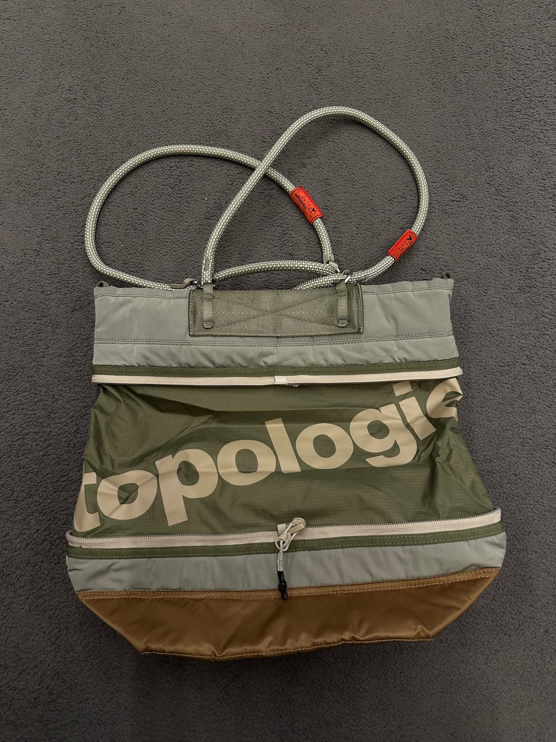 토폴로지 토트백 처분  상품이미지1