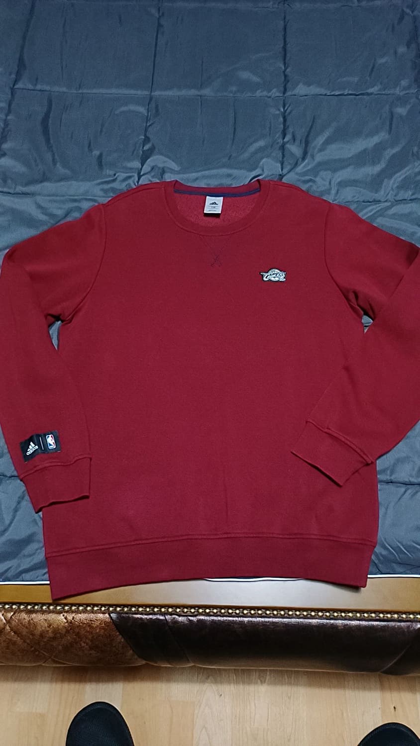 아디다스 클리블랜드 기모맨투맨 실측105 가슴58 기장73 상품이미지1