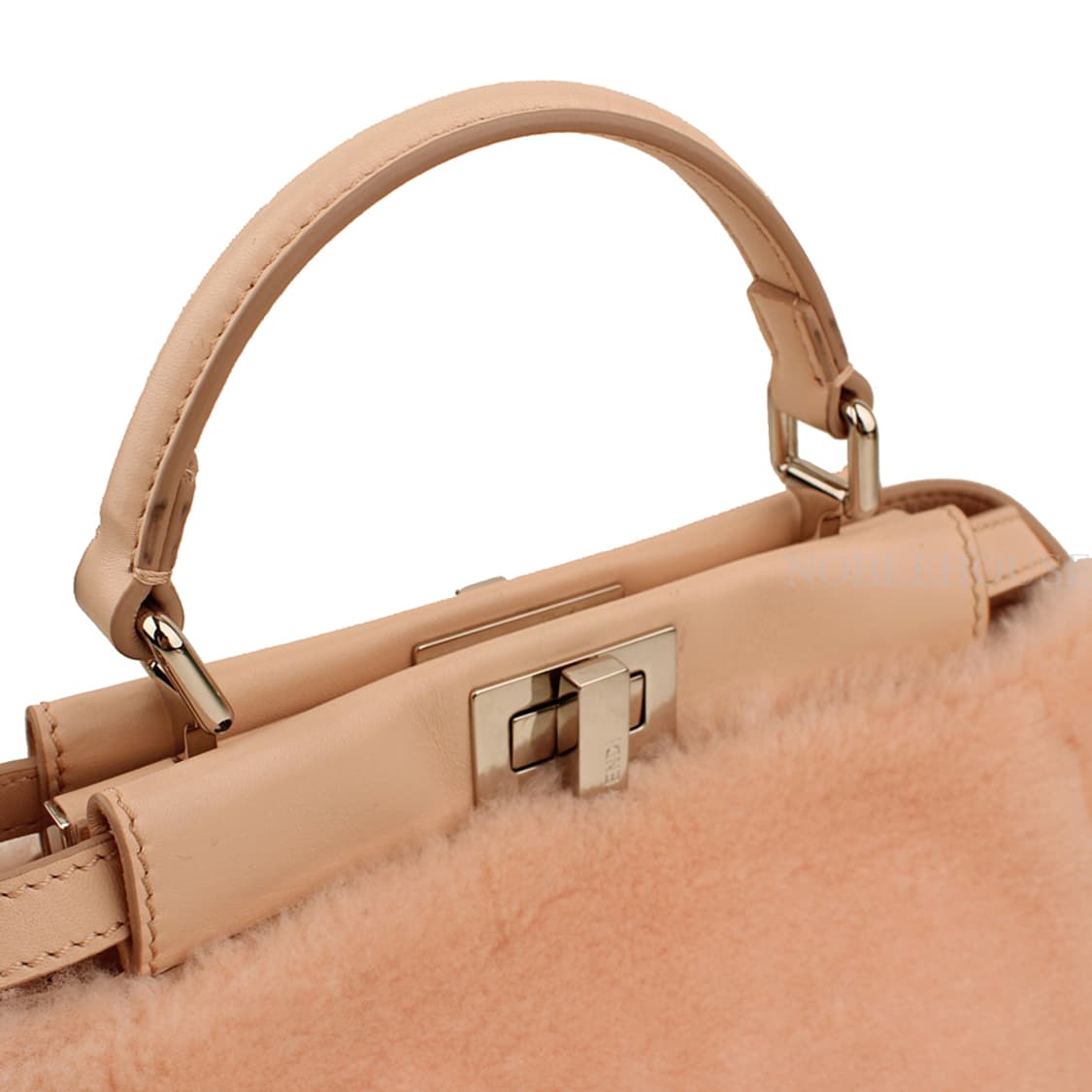 펜디 피카부 베이비핑크 양털 은장 미니 크로스백 상품이미지7