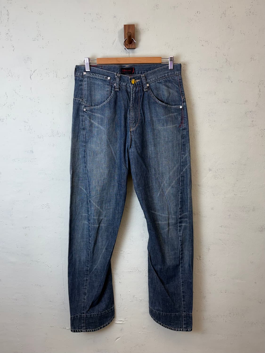리바이스 빈티지 엔지니어드 워싱 데님 팬츠 상품이미지1
