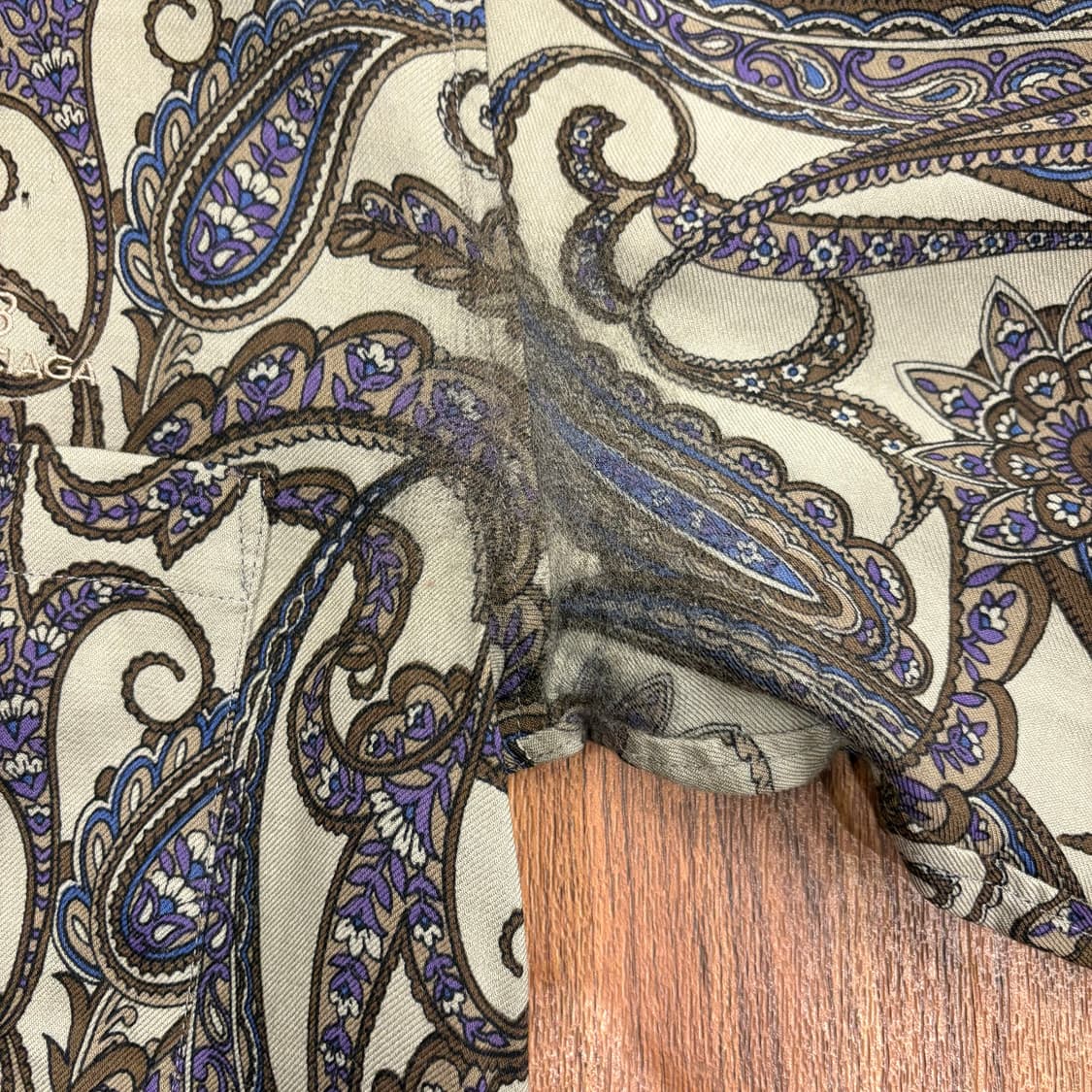 발렌시아가 스포츠 울 긴팔 셔츠 블루 퍼플 페이즐리 패턴 디테일 그레이 상품이미지9