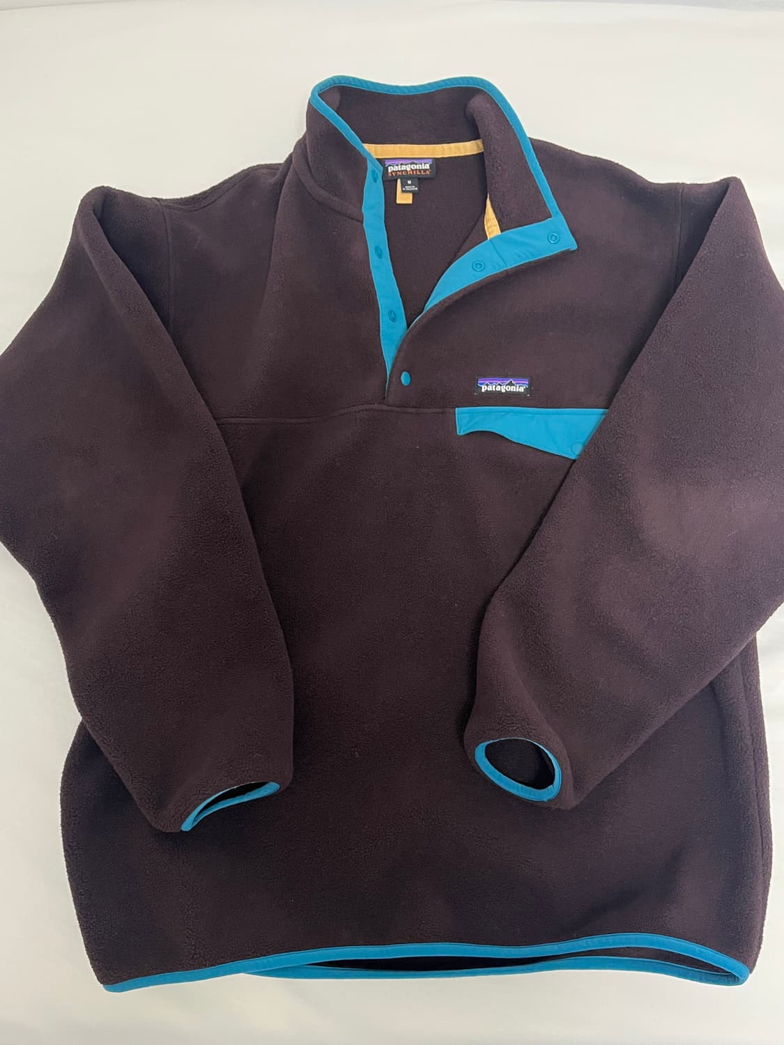 파타고니아 신칠라 플리스 옵시디안 플럼 컬러 M 상품이미지2