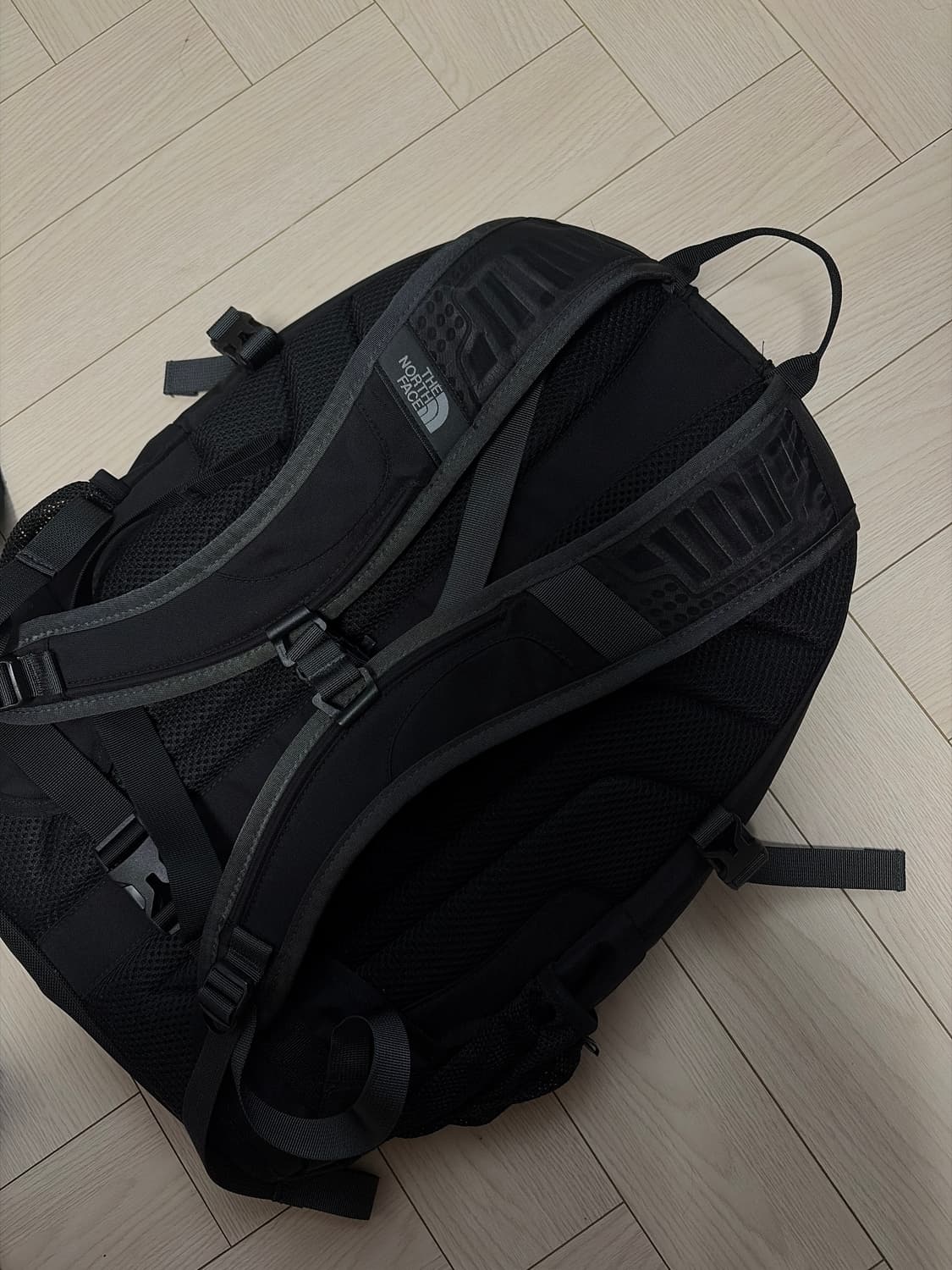 노스페이스 보레알리스 클래식 백팩 상품이미지2