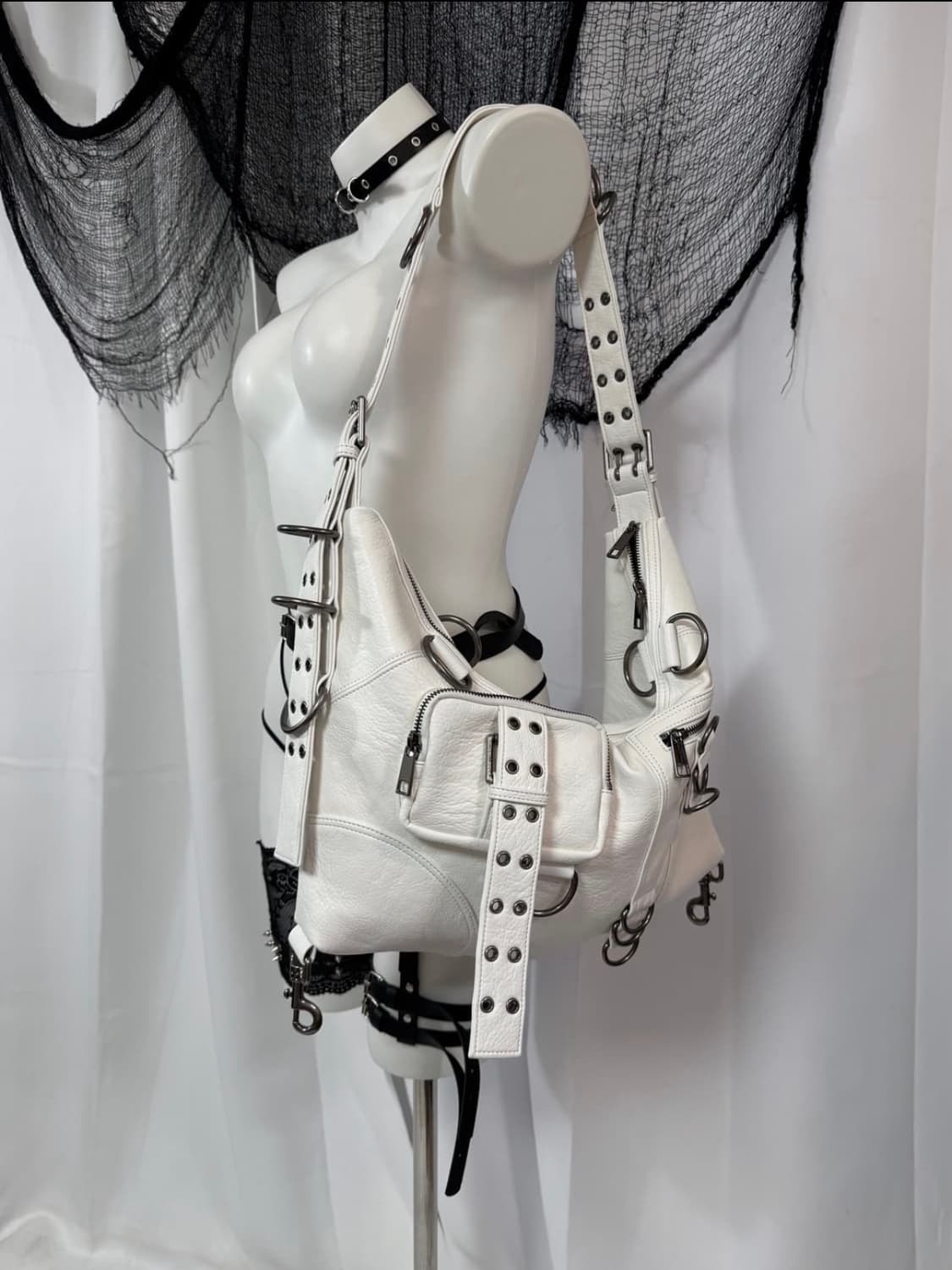 Vintage lodem 빈티지 로뎀 rosenkreuz 레더백 상품이미지1