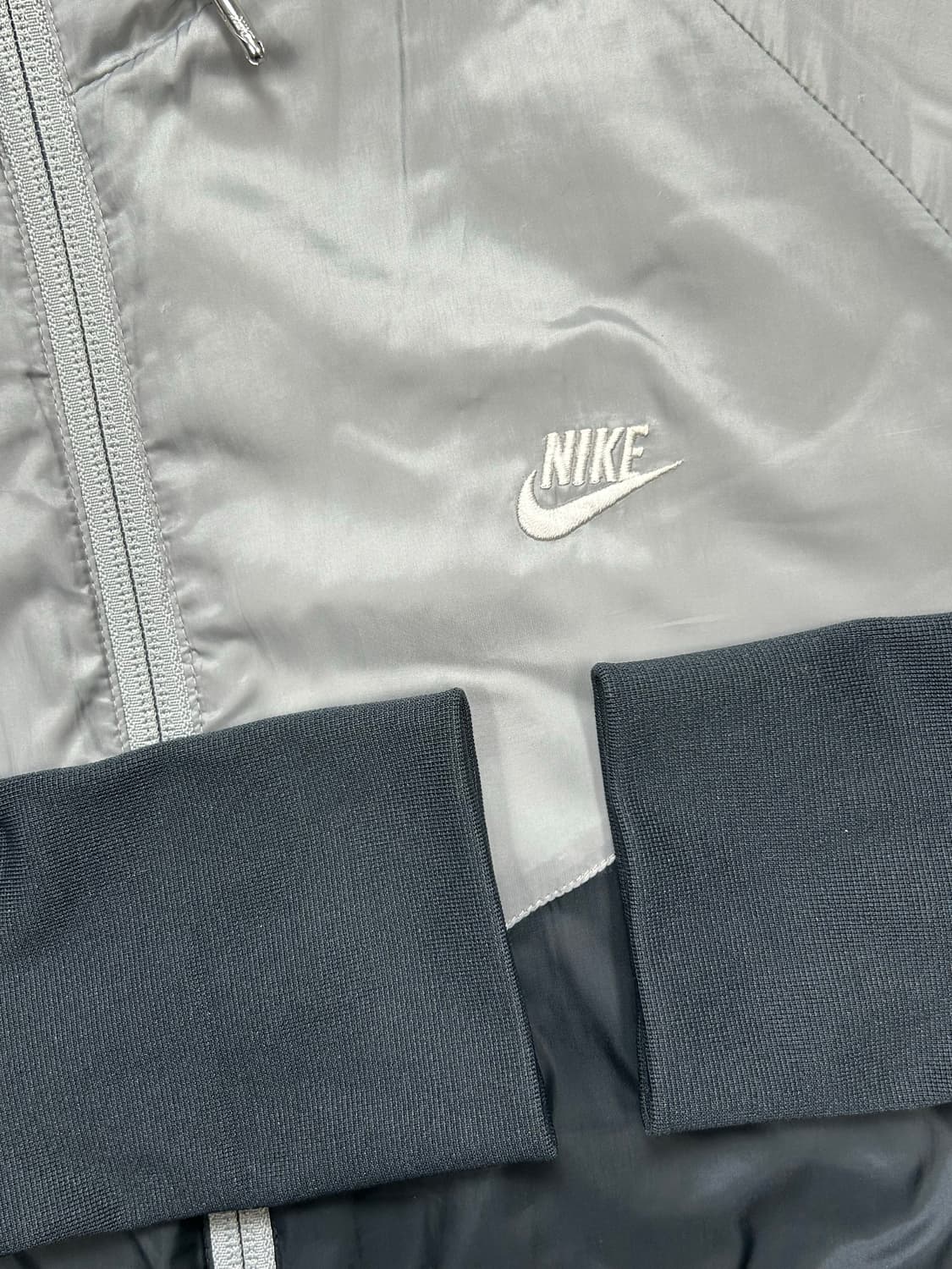 나이키 블랙 그레이 바람막이 점퍼 L 상품이미지10