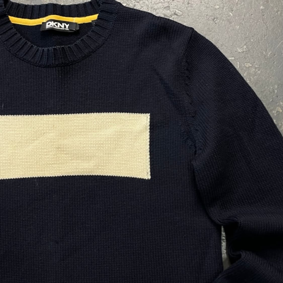 100 DKNY 미니멀 니트  상품이미지2