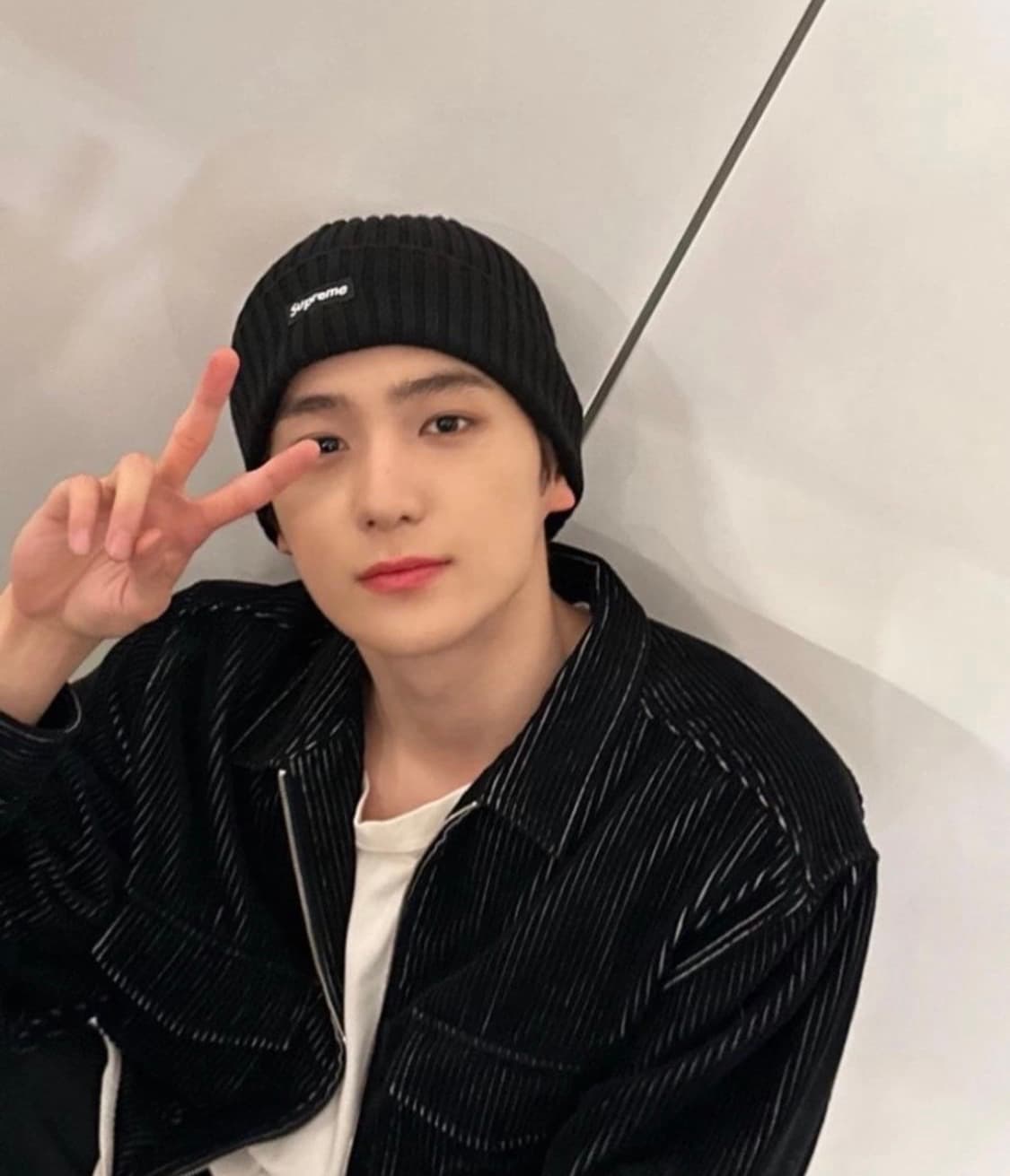 슈프림 오버다이드 네이비 상품이미지1