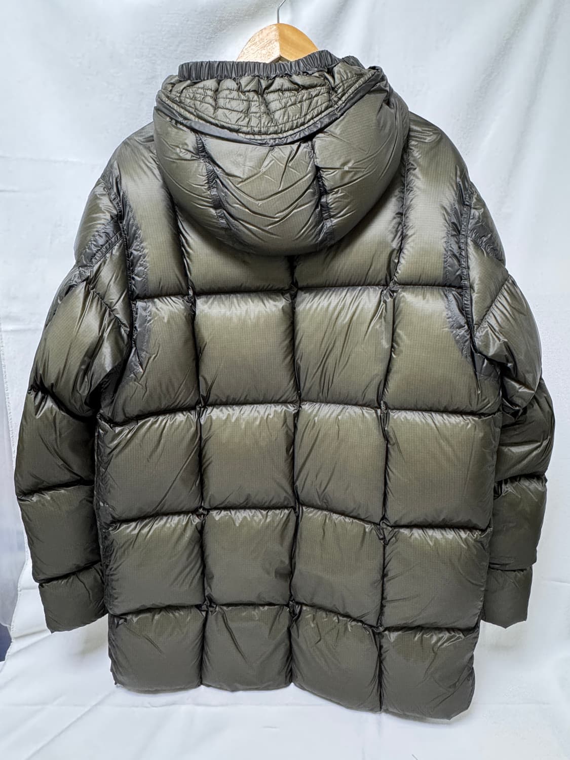 CP컴퍼니 DD쉘 디디쉘 남성 패딩 자켓 50 (23FW 상품)  상품이미지2