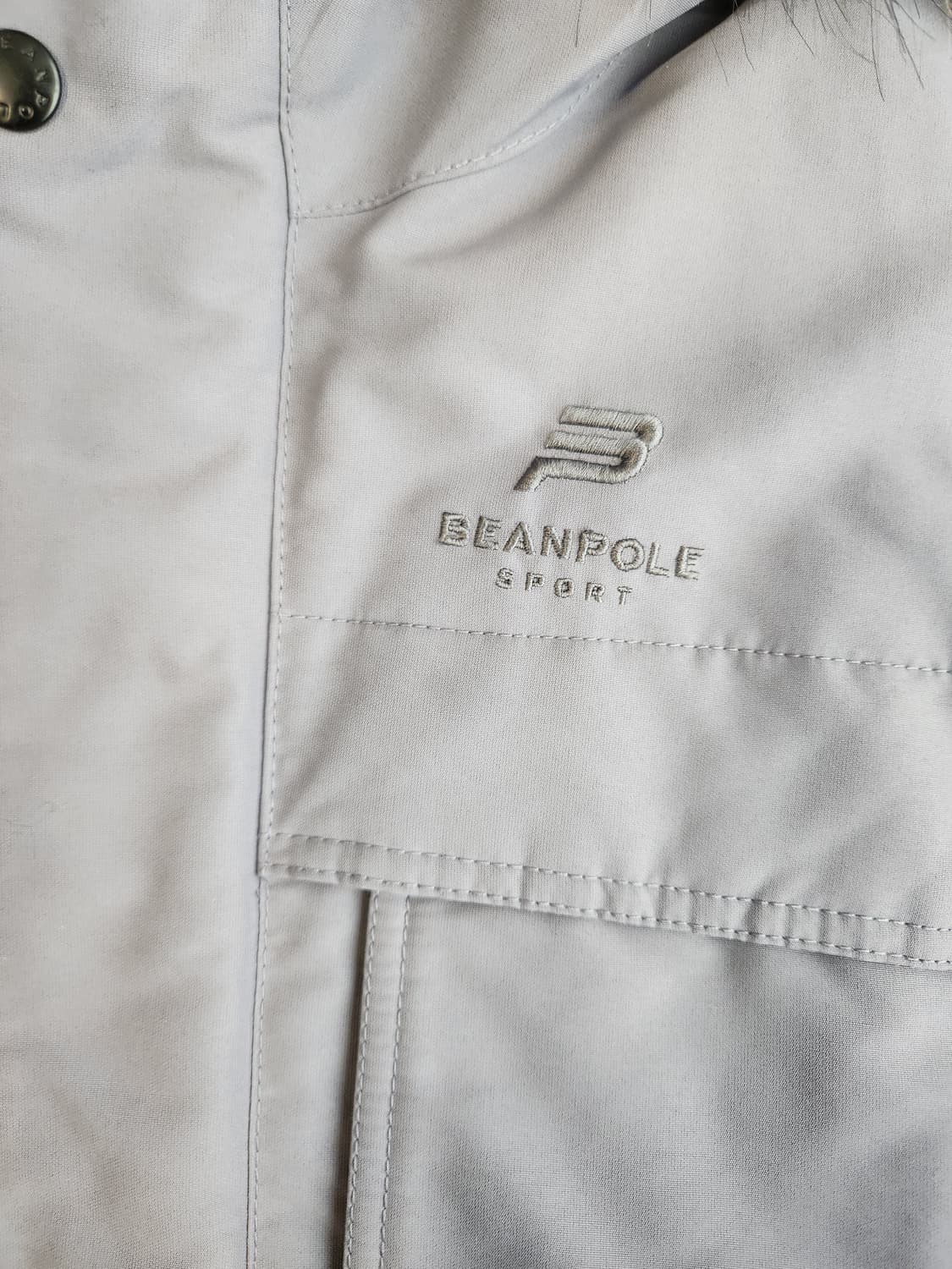 빈폴 스포츠 남녀공용 그레이 덕다운 패딩 사이즈90(s)

사용감 거의  상품이미지5