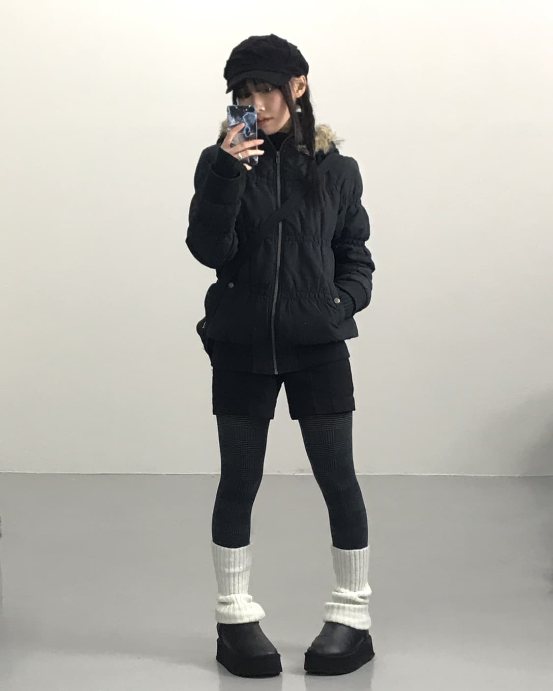 PENDORA Black fur hood jumper 상품이미지2