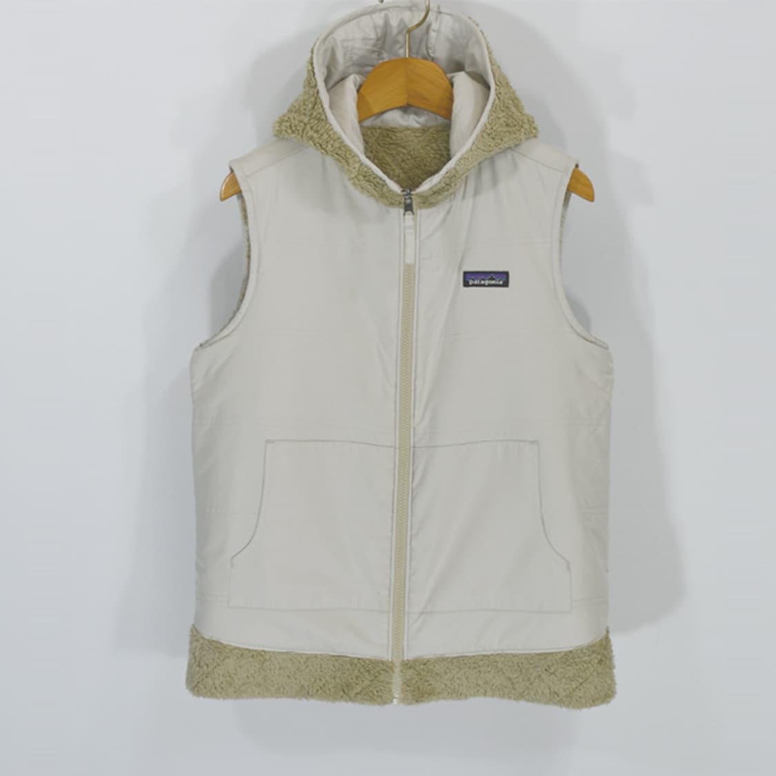 patagonia 리버시블후드베스트 상품이미지3