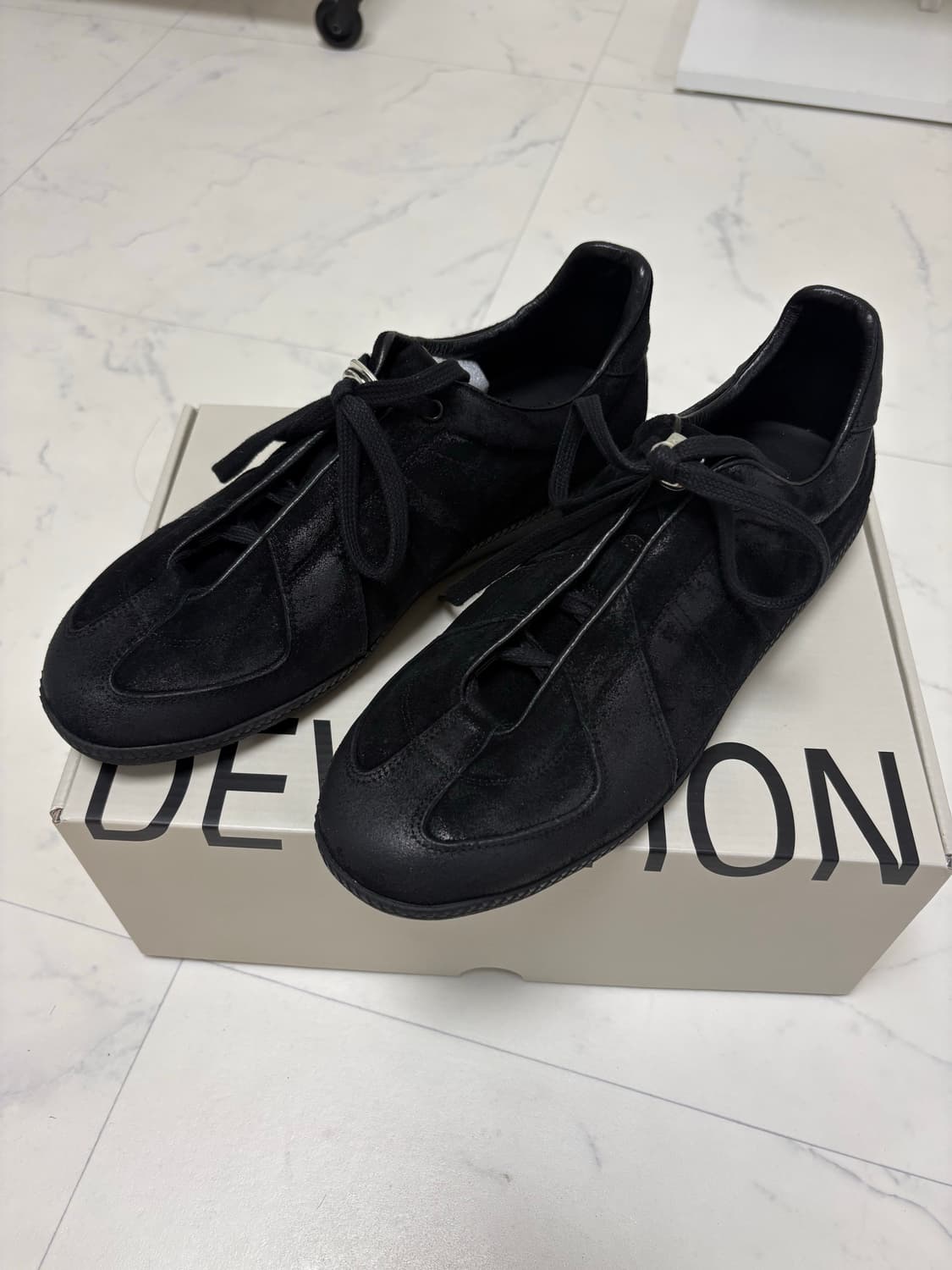 [미착용] 데베시용 레이싱 트레이너 13(260) 상품이미지3