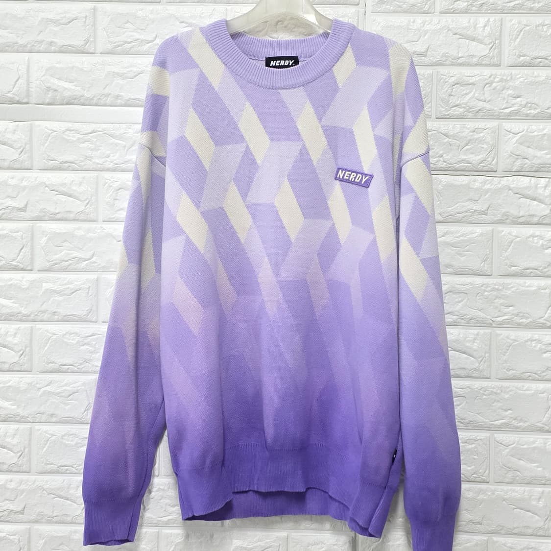 택포_ 21s 널디 퍼플 패턴 니트 M 상품이미지1
