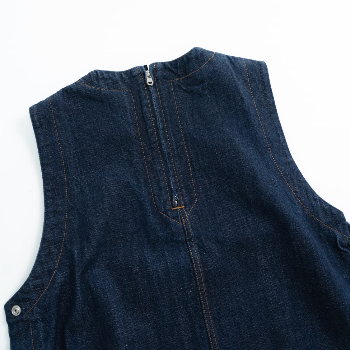 [HYKE] 하이크 사이드 스냅 데님 롱 베스트 상품이미지5