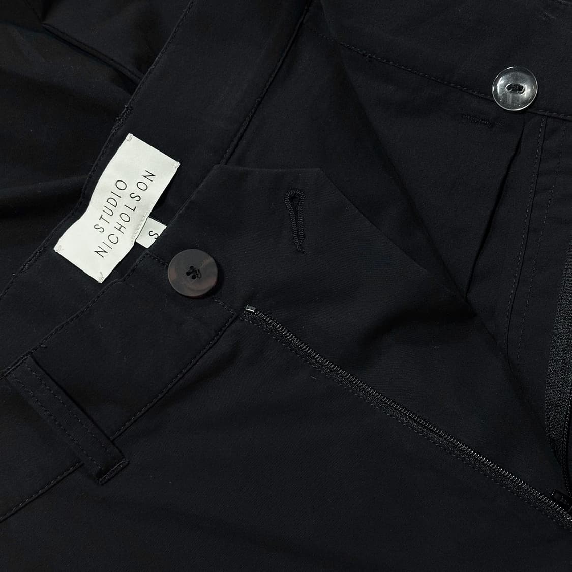 스튜디오니콜슨 23 테이퍼드 코튼 팬츠 상품이미지2