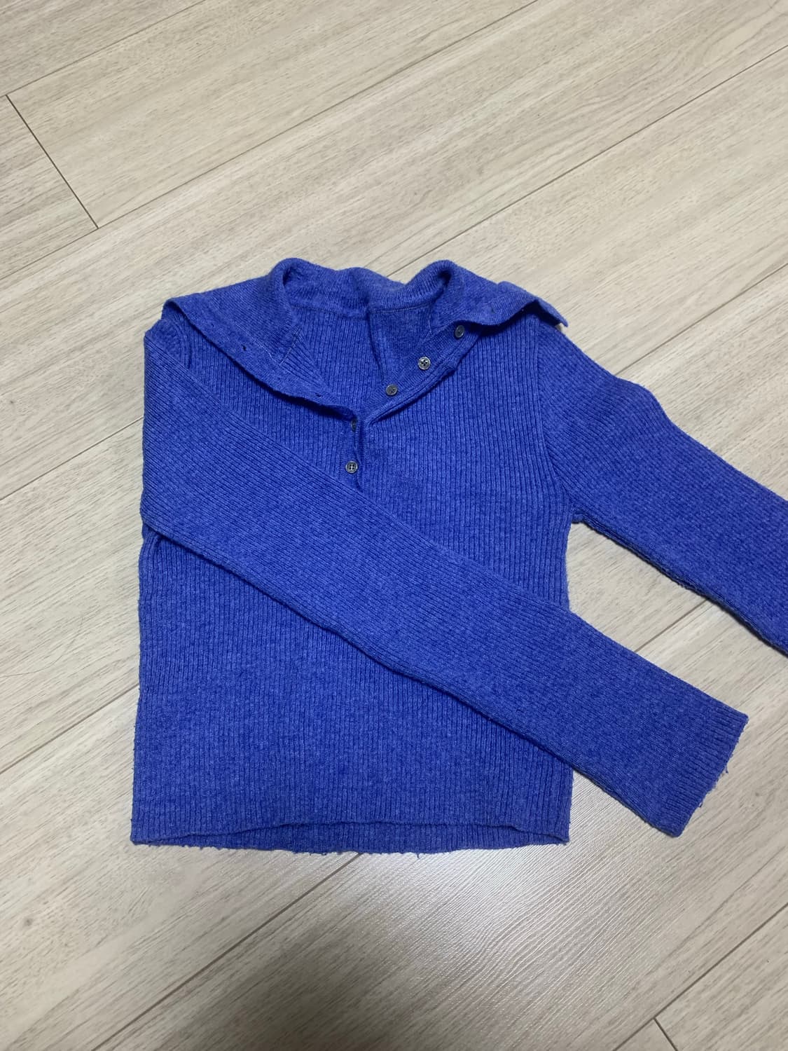 블루니트 상품이미지1