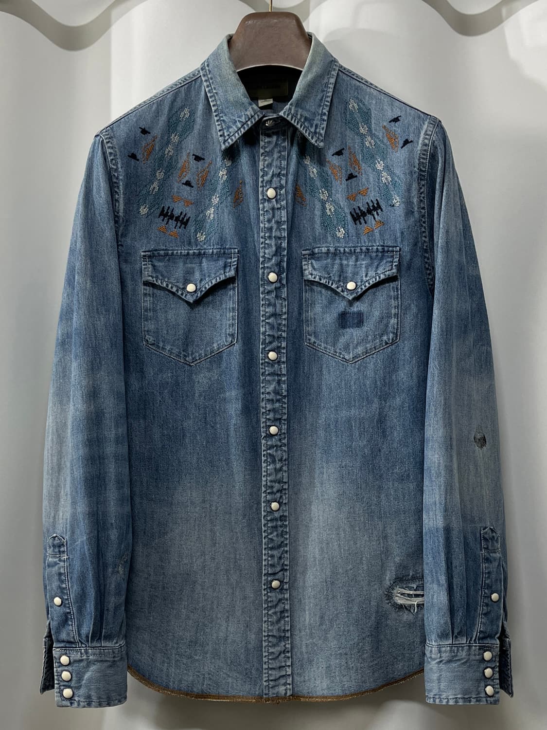 폴로 랄프로렌 사우스웨스턴 리페어 아즈텍 콘초 데님 셔츠 상품이미지1