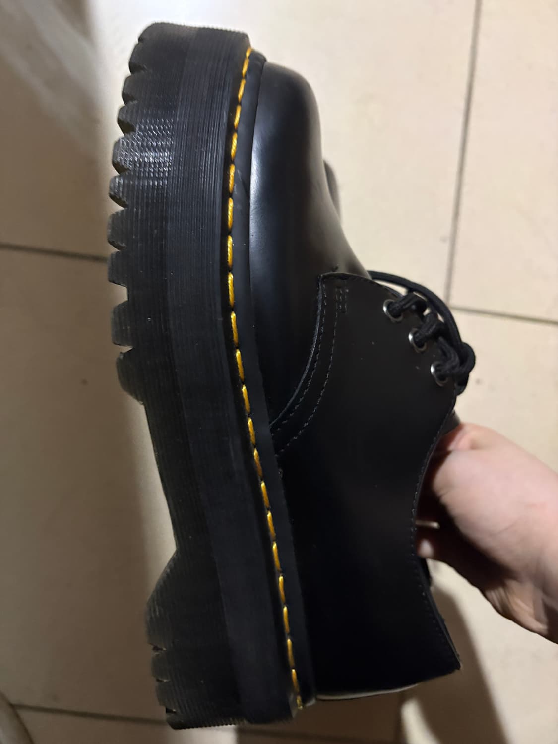 닥터마틴 1461 쿼드 스무스 240 상품이미지2