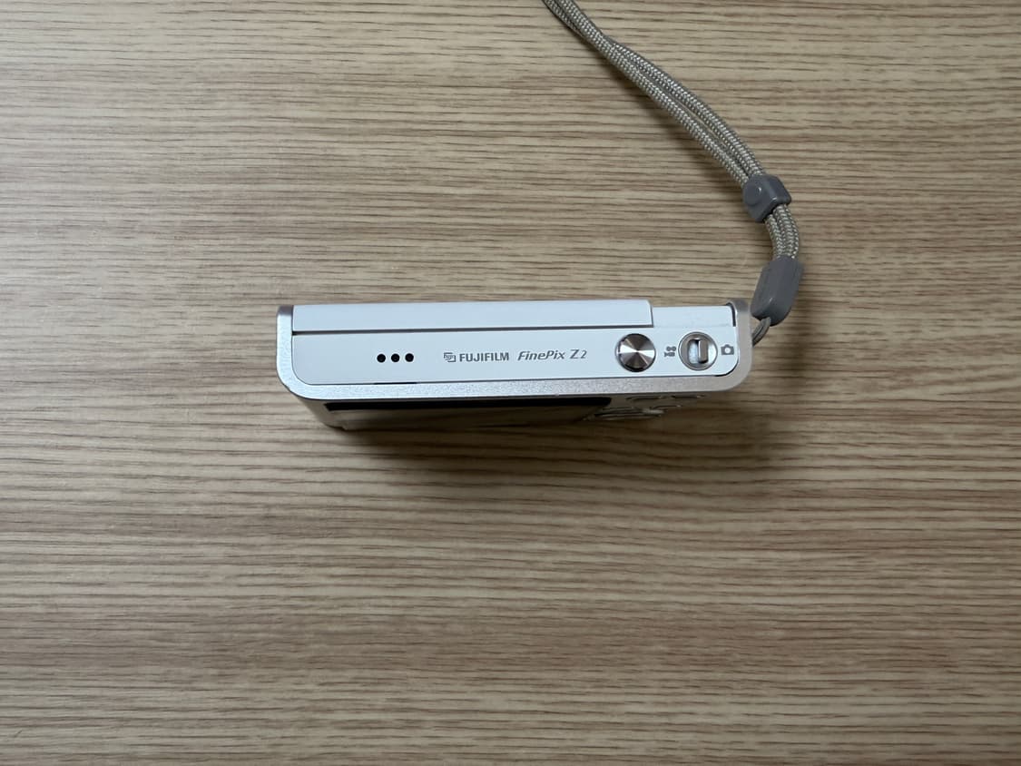 fujifilm finepix z2 화이트  상품이미지4