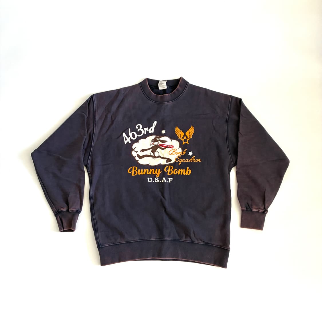 아웃스탠딩 밀리터리 맨투맨 네이비 상품이미지1