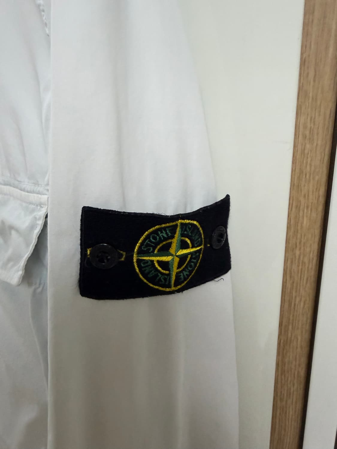 백화점판 급처 스톤아일랜드 셔츠자켓 L 상품이미지3