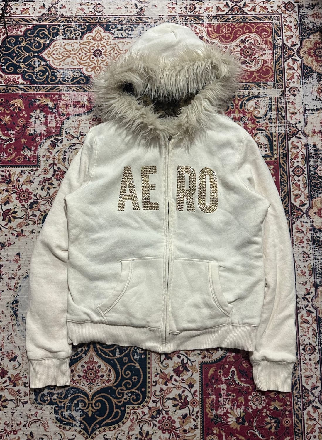 아로 큐빅 와투케 울프죠 후드집업 상품이미지1