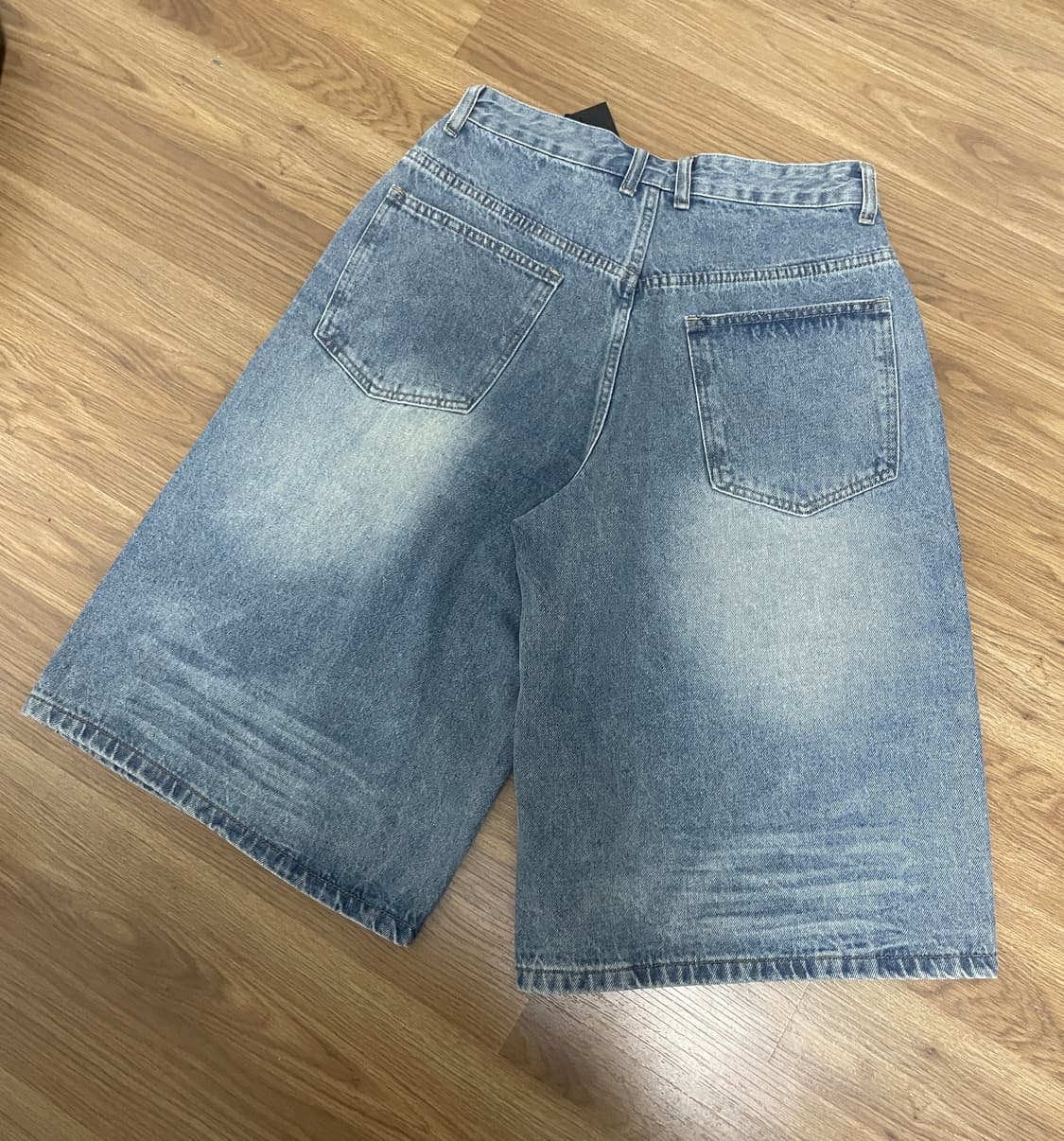 이지노이지 8부 데님 버뮤다팬츠 - 빈티지블루 상품이미지3